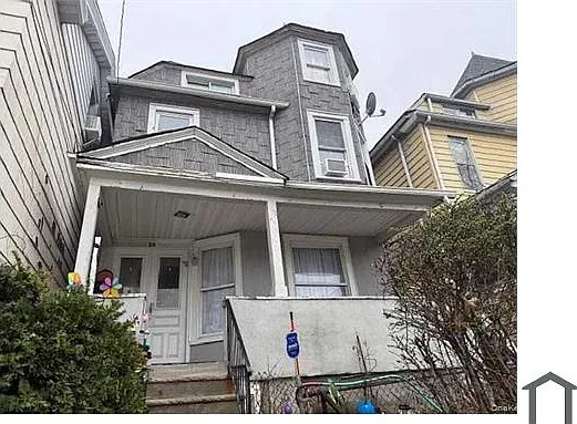 39 N Terrace Ave #2