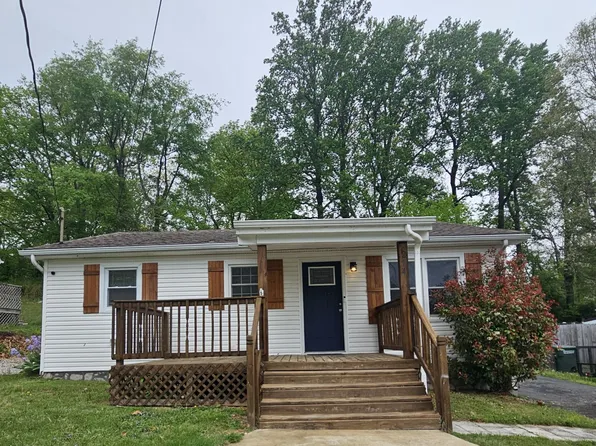 214 Hillside Ter, Hopkinsville, KY 42240