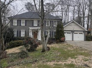 2282 Westridge Dr, Snellville, GA 30078