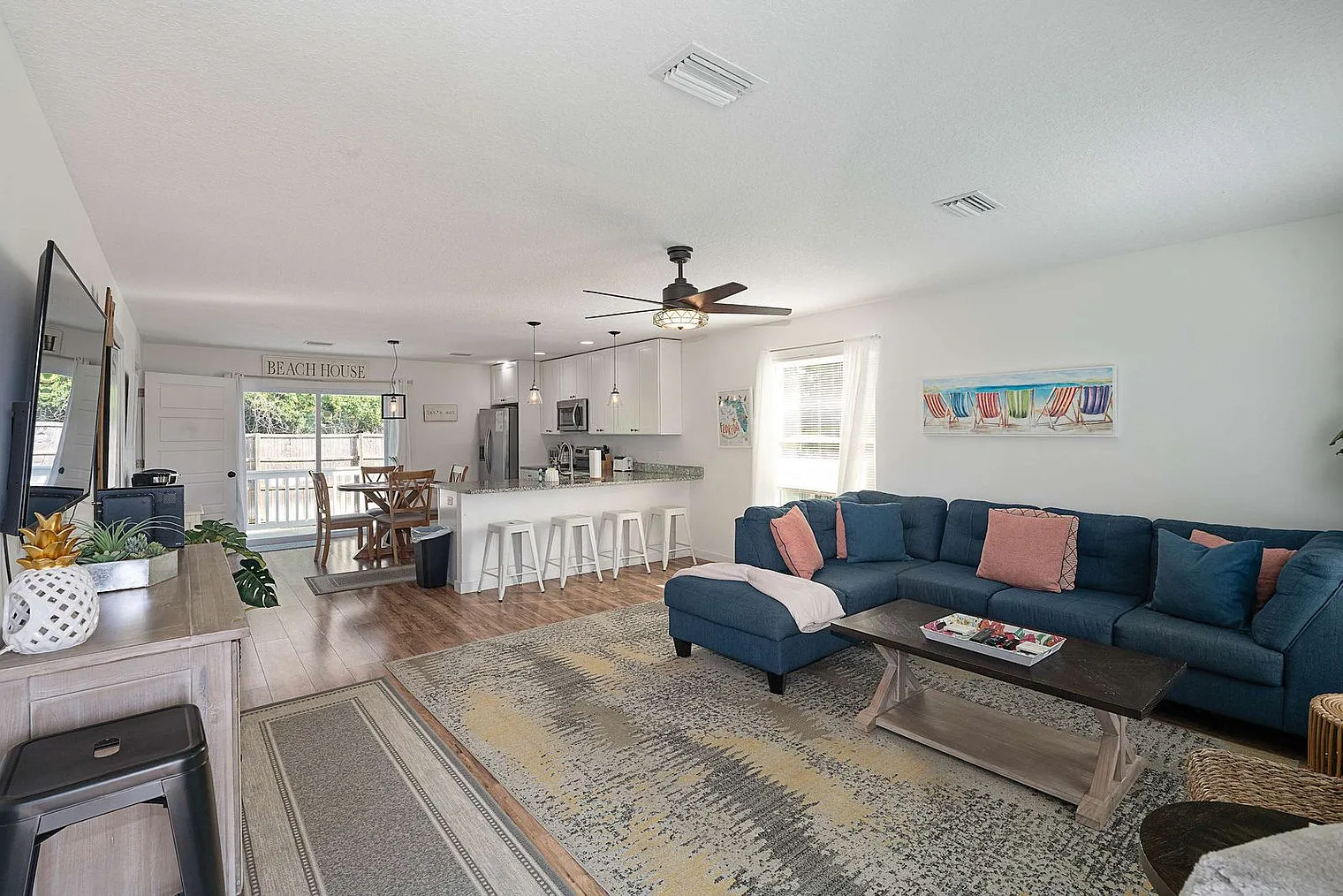 4 bed, 3.0 bath, 1614 sqft, $6,314 — Photo 1