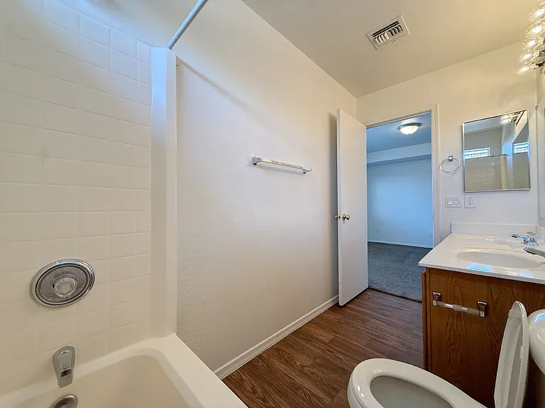 6036 W Wood St — Photo 25