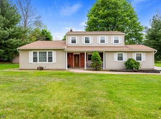 93 Randolph Ave, Randolph Twp., NJ 07869
