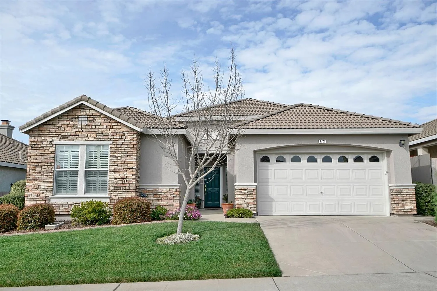 7725 Briarberry Way photo 1