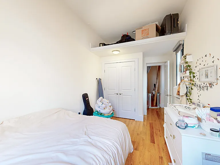 143 W 74th St #3B — Photo 9