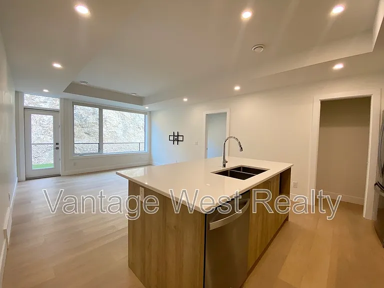 767 Deans Dr #2 — Photo 9