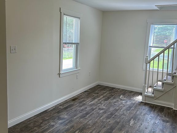 3rd image of 5291 Tinch Ln