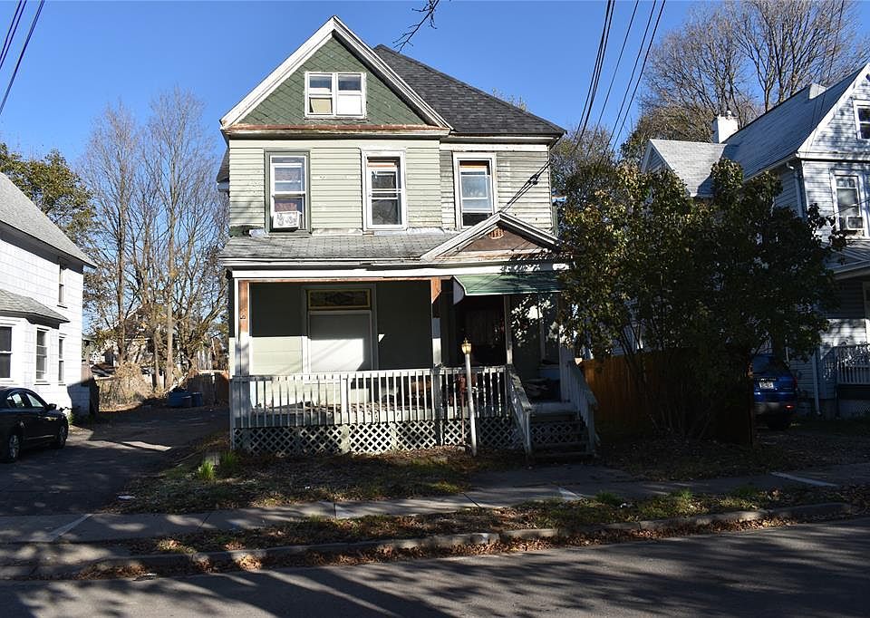 2nd image of 5 Sturges St