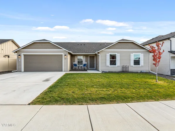 507 Lacoursiere St, Moxee, WA 98936