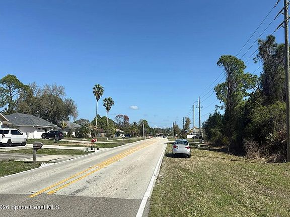 5th image of 1182 S Salford Blvd