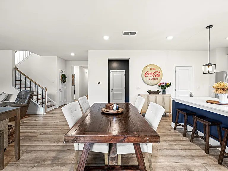 119 Peachwood Ln — Photo 9