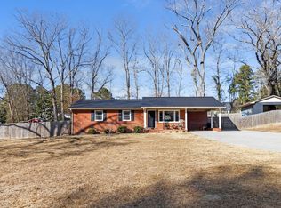 417 E Donaldson Ave, Raeford, NC 28376