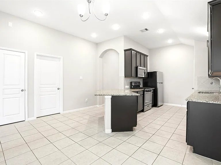 3718 Logandale Ridge Ln — Photo 8