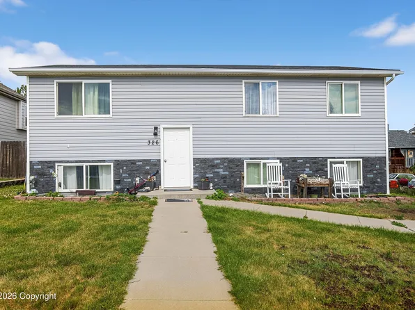 326 Oregon Ave, Gillette, WY 82718