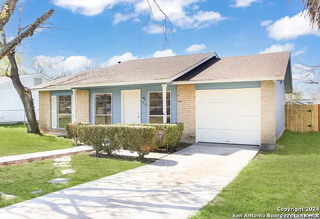 9222 Five Palms Dr — Photo 2