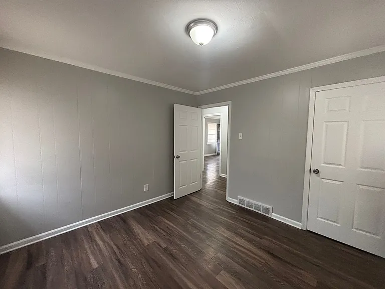 2370 Hillside Ave — Photo 22