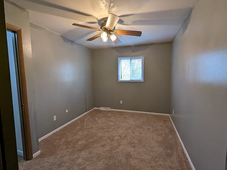 1115 Arnelle Ct — Photo 4