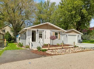 N3155 Hickory Rd, Lake Geneva, WI 53147
