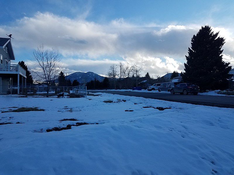 2nd image of Haggin Ave N