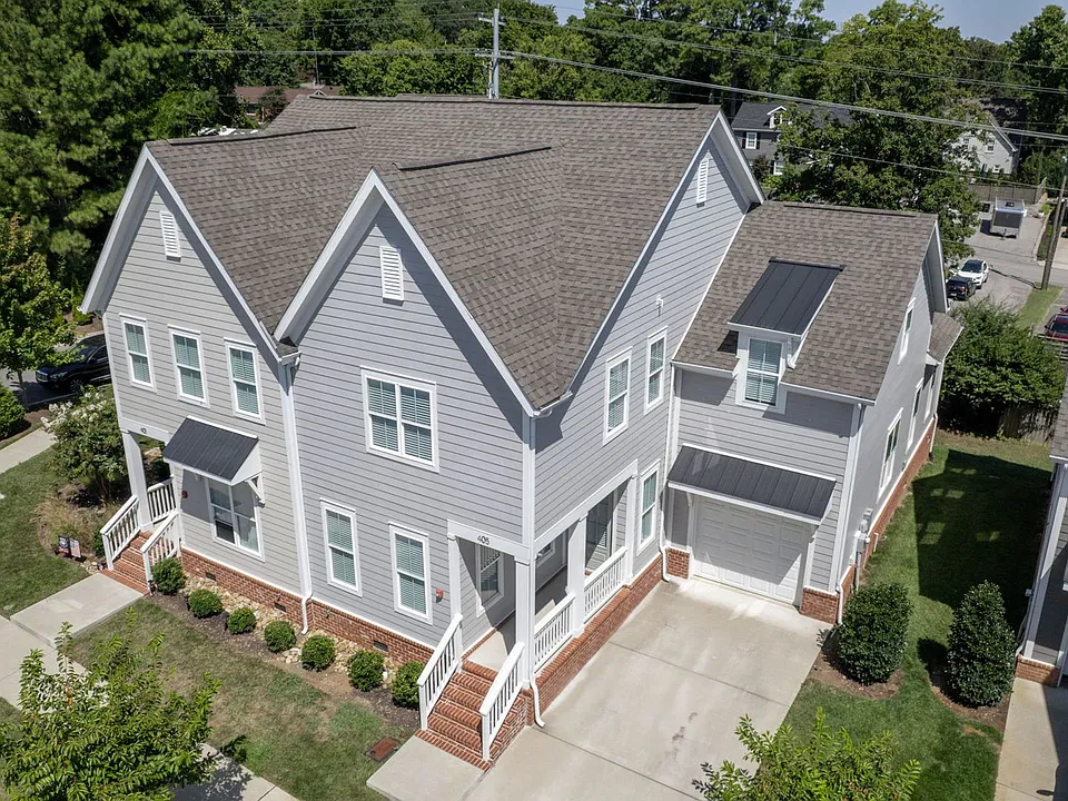 425 Herringbone Ct
