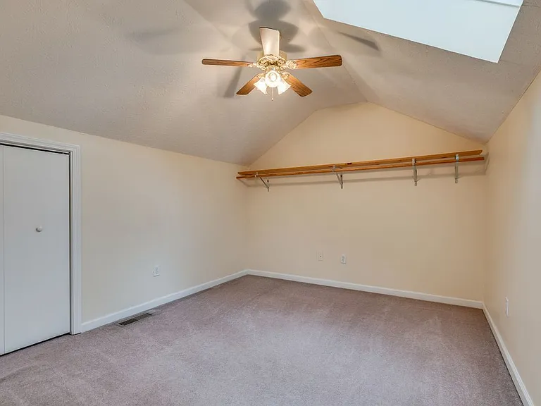 659 Beaverview Dr — Photo 10