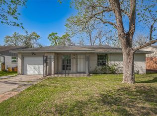 3730 Darlinghurst Dr, Houston, TX 77045