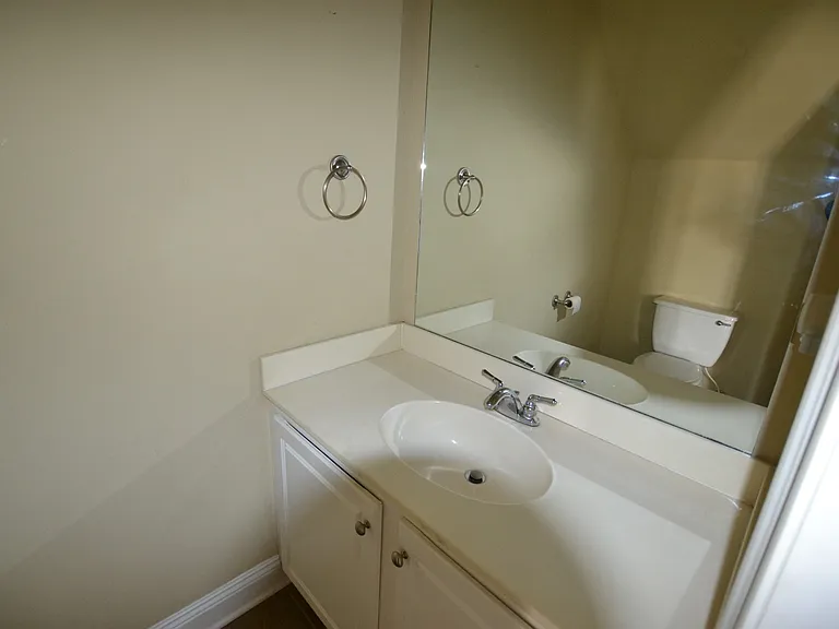 2117 Cypress Hall Aly — Photo 24