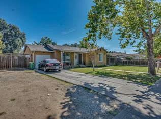 2428 E Poplar St, Stockton, CA