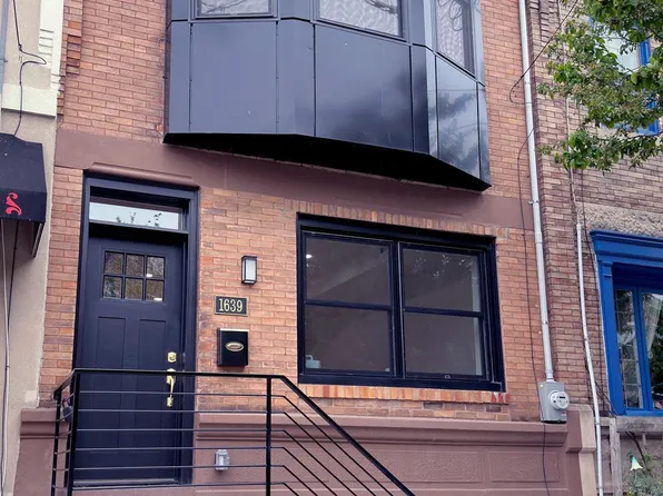 1639 Jackson St, Philadelphia, PA 19145