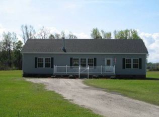 216 Maple St, Johnsonville, SC 29555