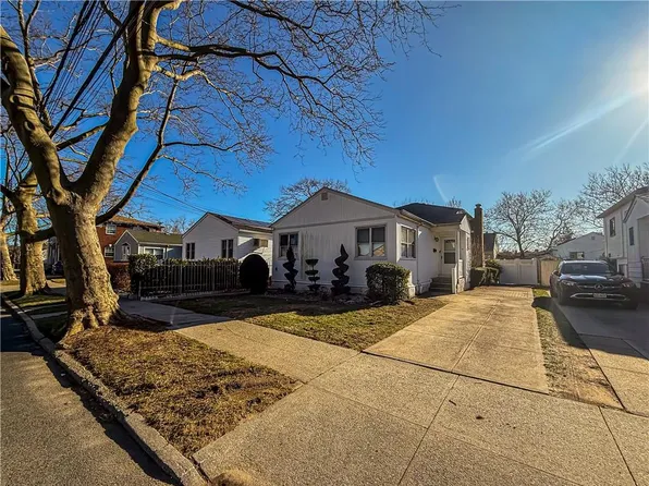 1260 East 100th Street image 1 of 20