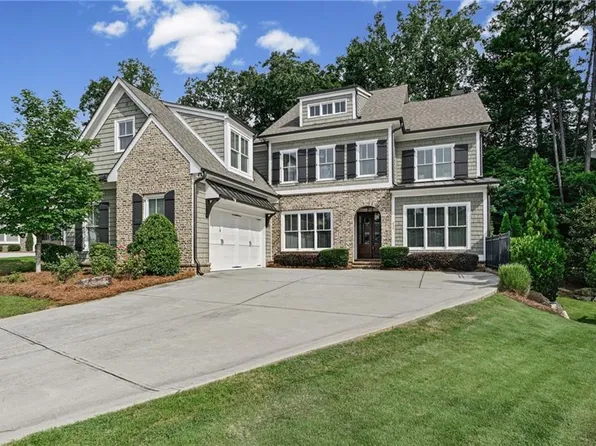 237 Belle Ln, Sandy Springs, GA 30328