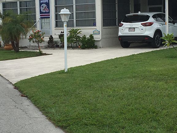 2nd image of 204 Arbor Ln