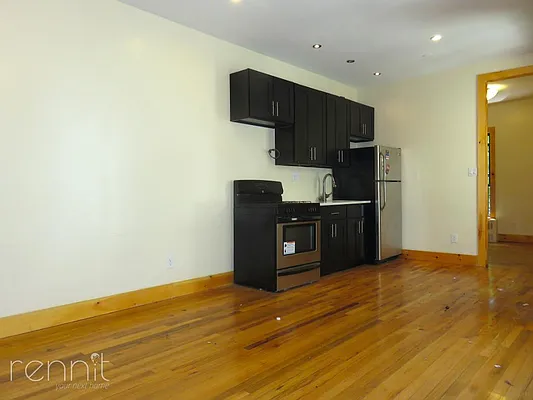 Rented by Rennit Inc. | media 32