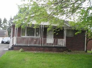 323 Porter Ave, Campbell, OH