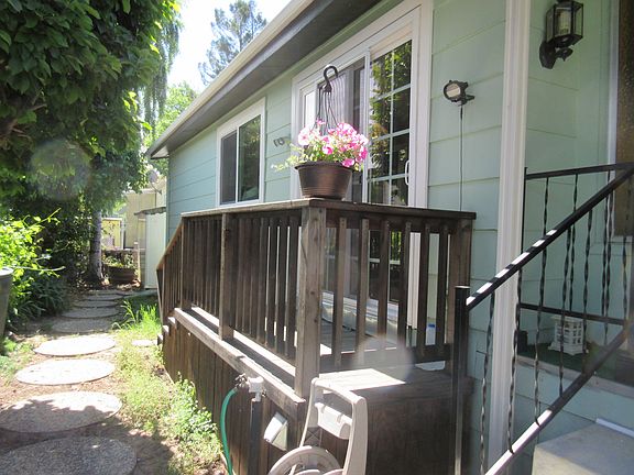 5th image of 68 Mulberry Ct