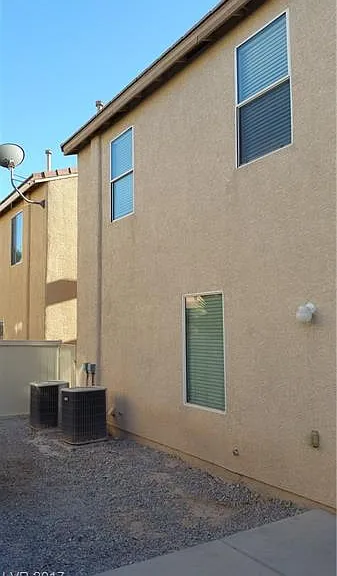 2398 El Valle St — Photo 16