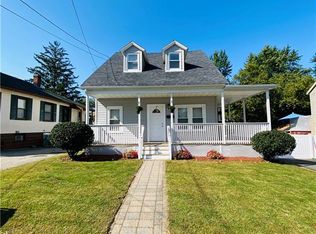 59 Rock Ave, Warwick, RI 02889