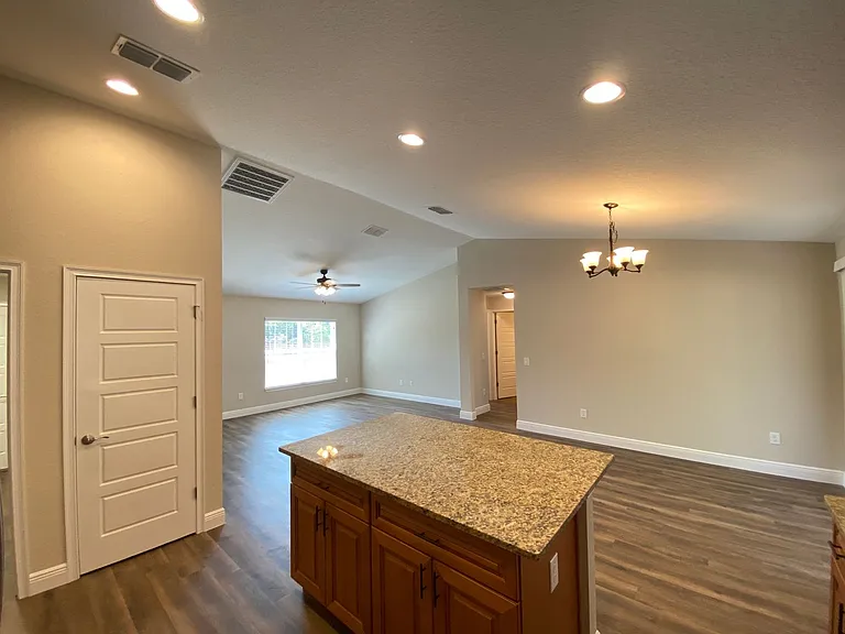 7 Bahia Pass Dr — Photo 11