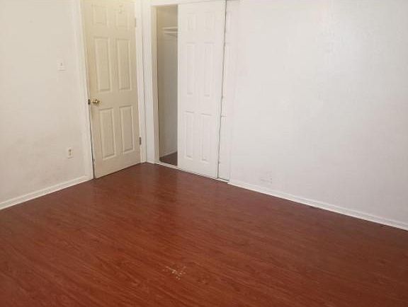 1st image of 3842 W 59th St #2