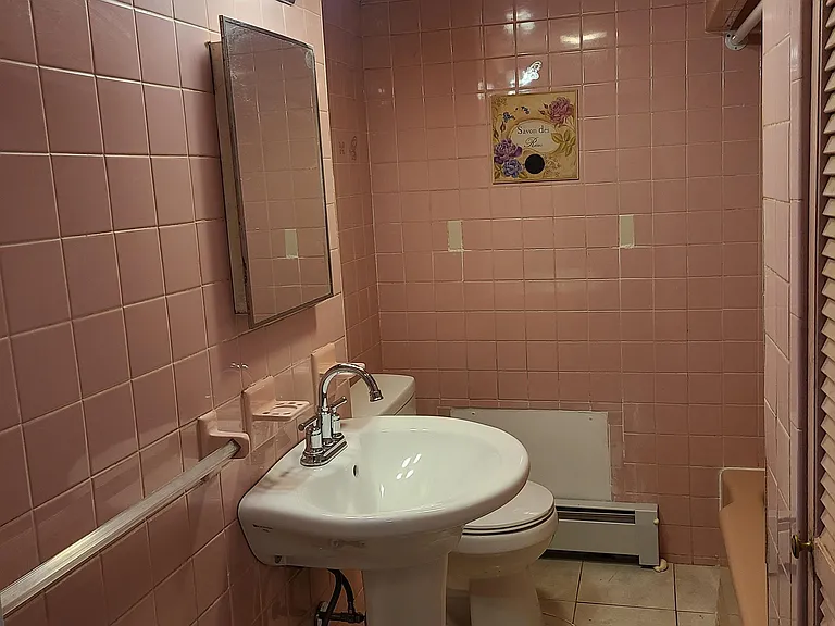 17 Stearns St #2 — Photo 8