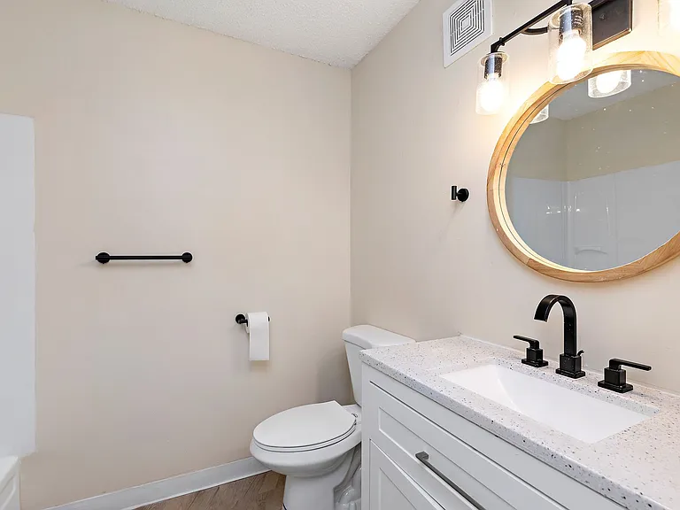 3151 S Jennings Rd — Photo 14