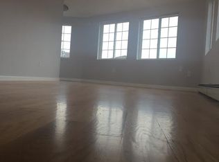 13430 Garrett St, Jamaica, NY 11434