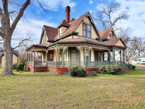 200 S Colorado St, Whitney, TX 76692