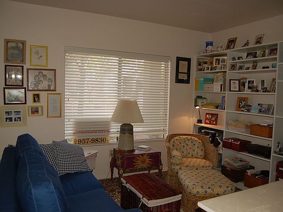 Guest Bedroom/Den/Office