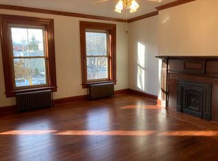 162 4th St #2, Troy, NY 12180