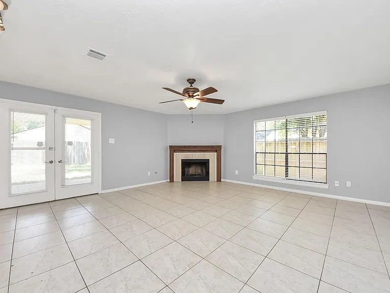 16006 Autumn Falls Ln — Photo 27