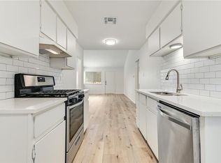 1602 W Braker Ln #B, Austin, TX 78758
