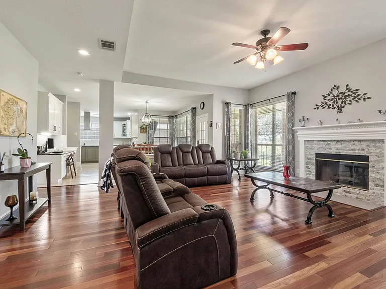 2147 Hilton Head Dr — Photo 13