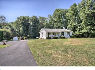 3939 Pricetown Rd, Fleetwood, PA 19522