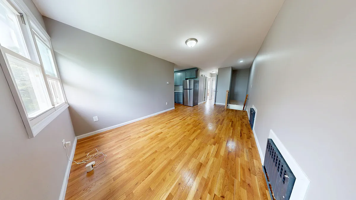 Building Photo - 79 Clark Ln #B